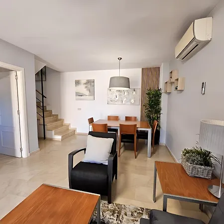 Chalet With Sea Views *