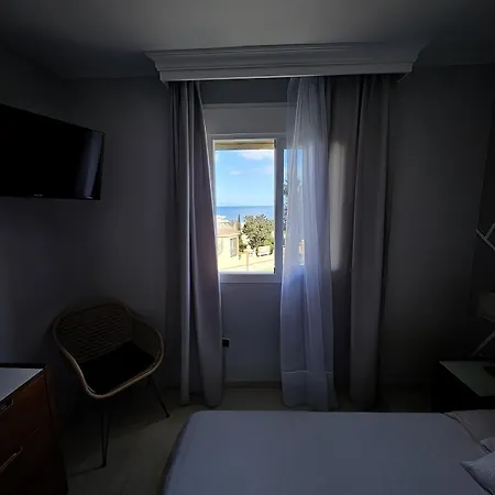 Horská chata With Sea Views Fuengirola