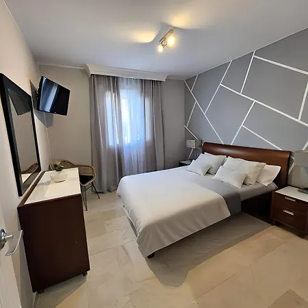 With Sea Views Chalet *