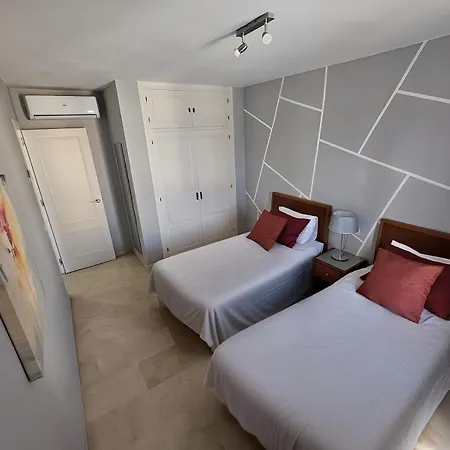 With Sea Views Chalet *